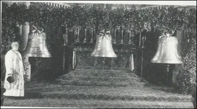 Offertes par les paroissiens de Criel-sur-Mer, le baptème des 3 cloches de l'église Saint-Aubin eut lieu le dimanche 3 août 1948. Quels sont les prénoms qui ont été donnés respectivement à chaque cloche, lors de cette cérémonie ?