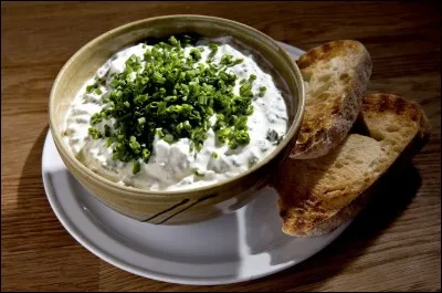 Ce plat nous vient de la région Rhône-Alpes et plus particulièrement de Lyon.