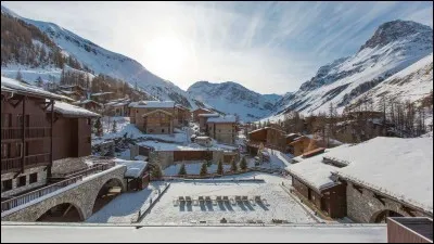 Où situez-vous Val d'Isère ?