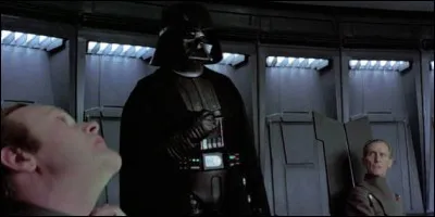Lors d'une réunion de l'Empire (épisode 4), Dark Vador étrangle un officier grâce à la force, avant que le grand Moff Tarkin intervienne. Comment s'appelle cet officier ?