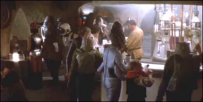 Tout le monde connaît la fameuse Cantina de Mos Eisley sur Tatooine dans l'épisode 4. Mais quel est son nom exact ?