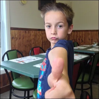 Qui est ce youtubeur ?