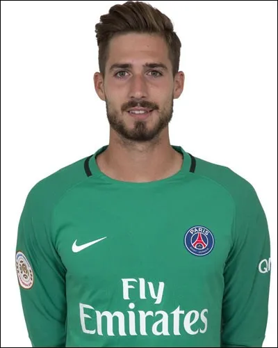 Comment s'appelle-t-il ?