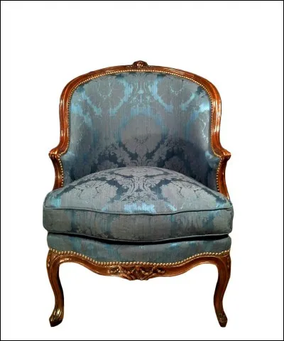 Tous ont adopté des volumes ronds et aimables. Mais que font particulièrement les fauteuils, comme pris de frénésie ?