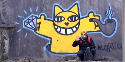 Dans quelle ville française est apparu pour la première fois Monsieur Chat ?