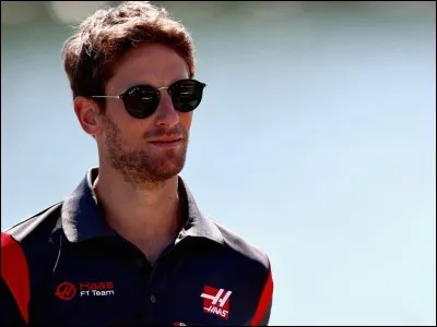 Dans quelle écurie est ce pilote ?