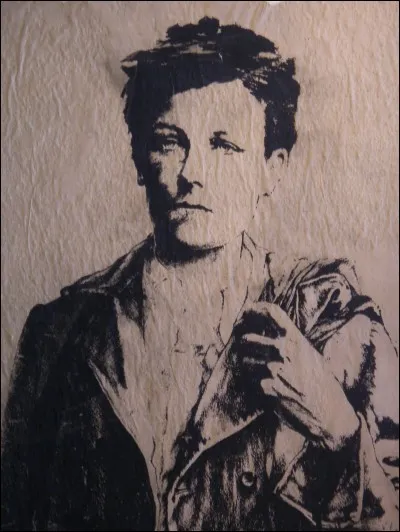 Quel poème d'Arthur Rimbaud se finit par ce vers : "Tranquille. Il a deux trous rouges au côté droit" ?