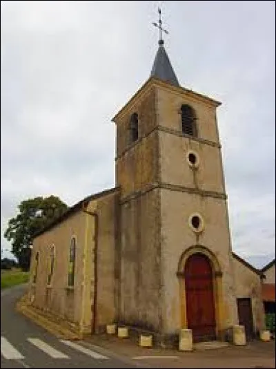 Nous sommes toujours dans le Grand-Est, mais dans l'arrondissement de Metz. Nous sommes devant l'&eacute;glise Sainte-Catherine de Moncheux, village situ&eacute; dans le d&eacute;partement ...