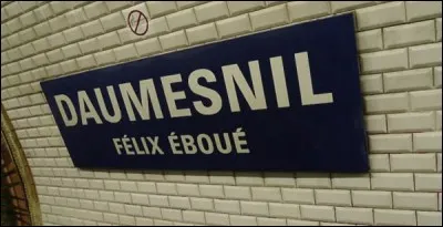 Quelle ligne de m&eacute;tro dessert la station Daumesnil ?