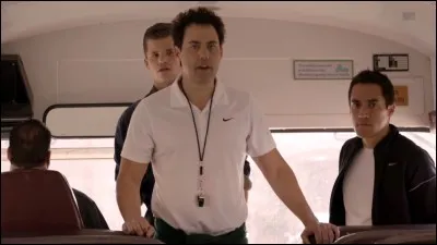 Dans toutes les saisons, quel est le prénom du coach ?