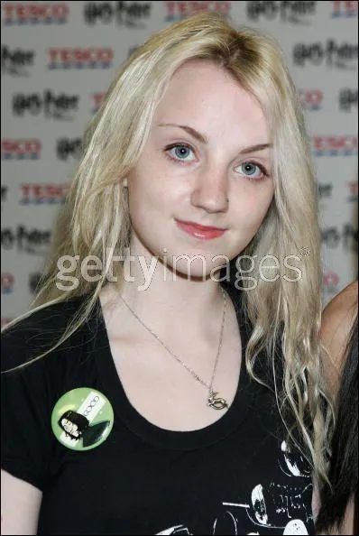 Comment s'appellent ses deux chats ?