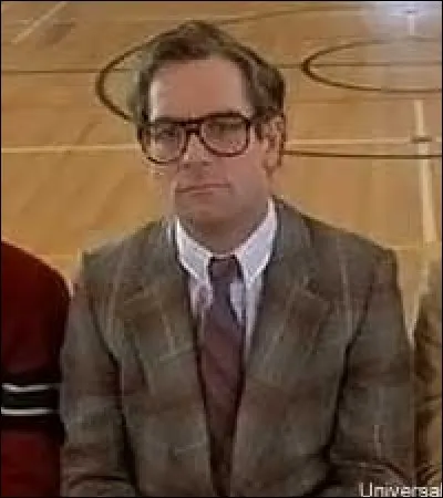 Qui joue le rôle du juge qui évaluait Marty ?