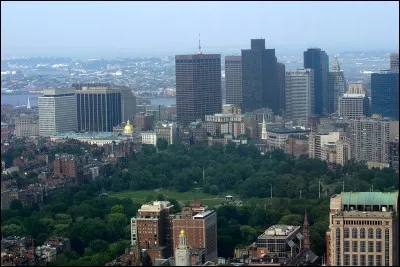 Boston, ville ancienne et cultivée de la côte est des USA, est la ville de la série... ?