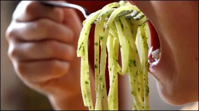 Combien de kilogrammes par personne les Italiens en consomment-ils par an ?