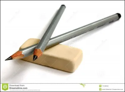 Que fais-tu avec une gomme et des stylos ?