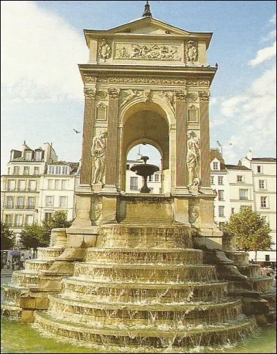 Place Joachim-du-Bellay, c'est la fontaine...