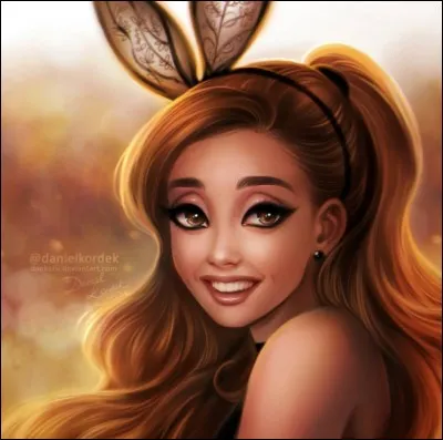 Aaah, comme elle est mignonne notre Ariana Grande. Mais que porte-t-elle sur la tête ?