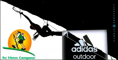 Vous aimez les loisirs d'ext&eacute;rieur, lui aussi, comment est ce campeur ?