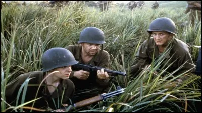 "La ligne rouge", réalisé en 1998, évoque une bataille de la seconde guerre mondiale. Laquelle ?