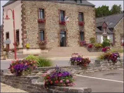 Nous sommes maintenant en Bretagne, &agrave; Gl&eacute;nac. Ancienne commune, elle se trouve dans le d&eacute;partement ...