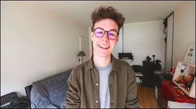 Et lui c'est censé être qui ?