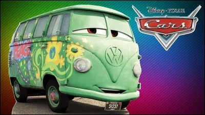 Qui est cette voiture dans "Cars" ?