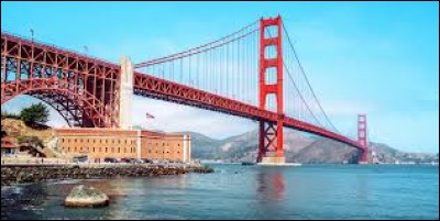 Monument : Dans quel État des États-Unis se trouve le Golden Gate Bridge ?