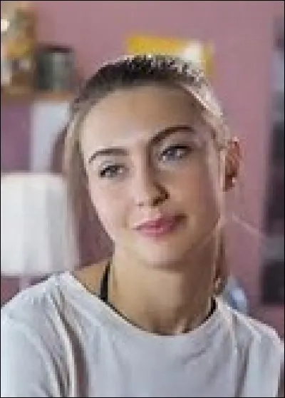 Comment s'appelle la sœur de Dylan ?