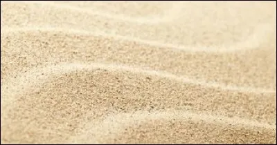 Quel est l'état physique du sable ?