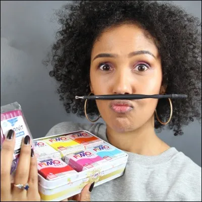 Qui est cette youtubeuse ?