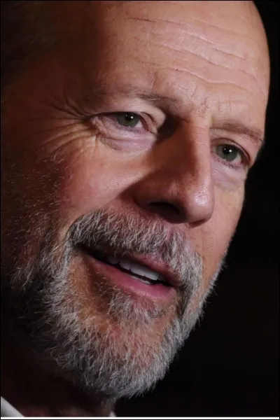 Comment s'appelle cet acteur ?