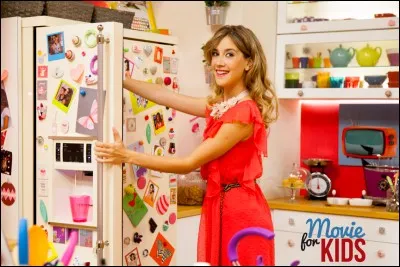 Elle a deux petits frères, un se nomme...