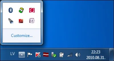 Le bouton "afficher bureau" permet de réduire toutes les fenêtres ouvertes au même moment. Où se trouve ce bouton ?
