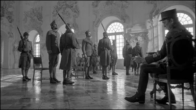 Dans quel contexte se déroule l'action du film de Kubrick "Les Sentiers de la gloire" ?