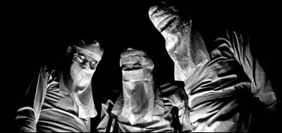 Qui est le réalisateur de "Johnny s'en va-t-en guerre", film américain sorti en 1971 ?