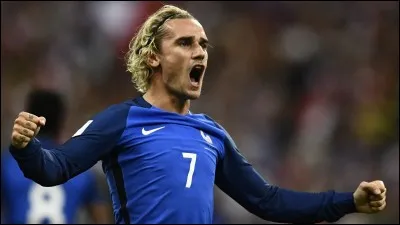 Antoine Griezmann fut le meilleur buteur du Championnat d'Europe en 2016. Combien a-t-il mis de buts ?