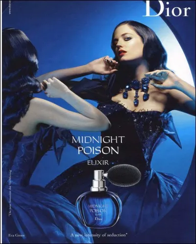 C'est Éva Green qui incarne le mythique parfum « Midnight Poison ». Elle fut une James-Bond-Girl dans « Casino Royale » sorti en 2006. Quel acteur avait endosssé le rôle de James Bond dans ce film ?