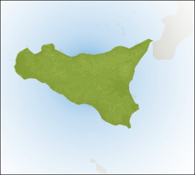 La Sicile est la plus grande île de la Méditerranée. Quelles sont ses dimensions, d'Ouest en Est et du Nord au Sud ?