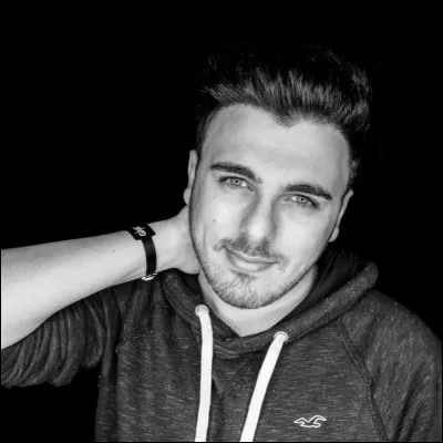 Qui est ce youtubeur ?