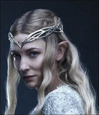 Quel don particulier possède la Sorcière Elfe?