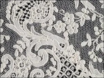 Dans quel département se trouve la ville d'Alençon ?