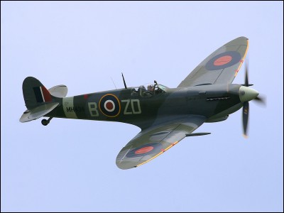 Lequel de ces avions a participé à la bataille d'Angleterre ?