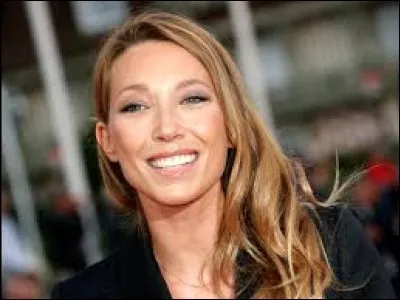 ''Laura'' est une chanson qu'il a chantée pour sa fille alors âgée de 3 ans. Qui l'a composée ?