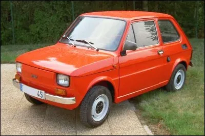 Cette Fiat est une ...