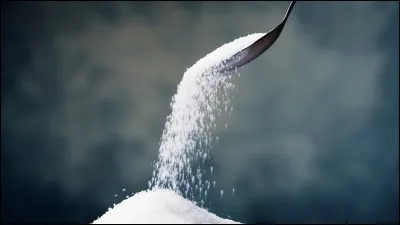 Mets un ___ de sucre dans le mélange.