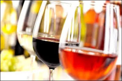 Pour accorder un carré de veau rôti ou une volaille à la broche, vous choisiriez ...