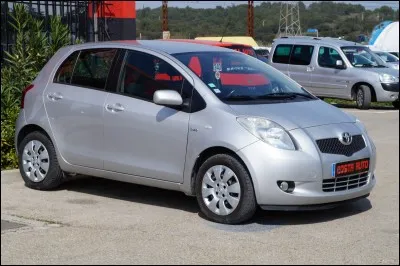 Qui conduisait cette voiture ?