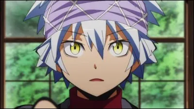 Itona Horibe - Pour qui se fait-il passer lors de sa première apparition ?