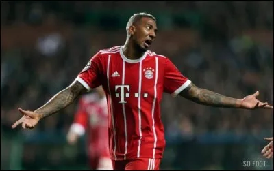 Quel est le nom du footballeur ayant joué contre son demi-frère lors du match Allemagne-Ghana pendant le mondial 2010 ?