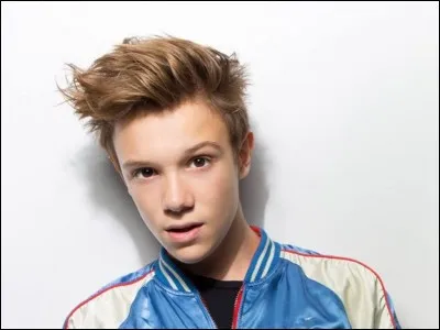 Qui est ce chanteur ?